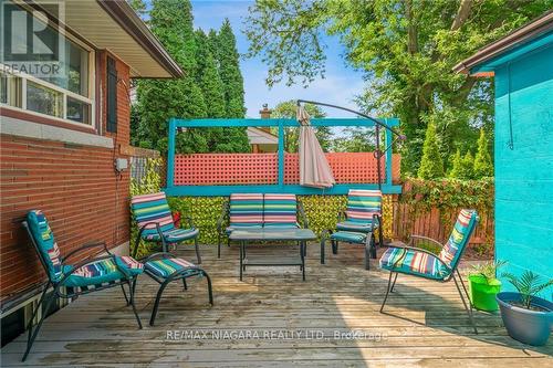 5019 Shirley Avenue, Niagara Falls, ON - Outdoor With Deck Patio Veranda