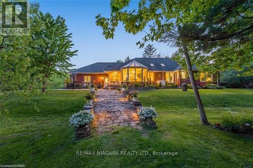 1021 Staines Street, Pelham, ON - Outdoor With Deck Patio Veranda