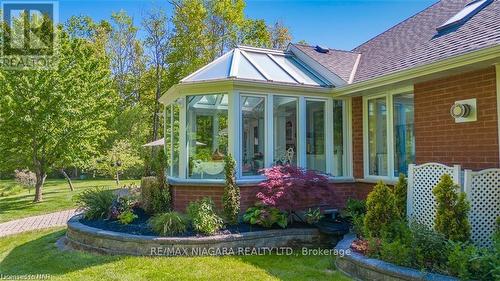 1021 Staines Street, Pelham, ON - Outdoor