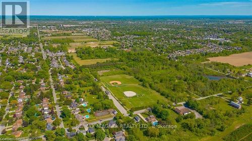 1021 Staines Street, Pelham, ON - Outdoor With View