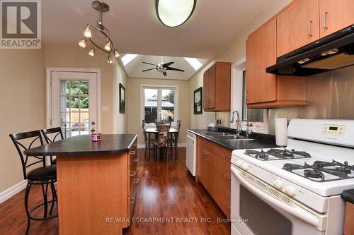 207 East 24Th Street, Hamilton (Eastmount), ON - Indoor Photo Showing Kitchen With Double Sink