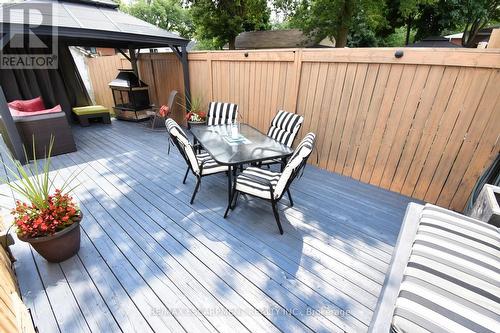 207 East 24Th Street, Hamilton (Eastmount), ON - Outdoor With Deck Patio Veranda With Exterior