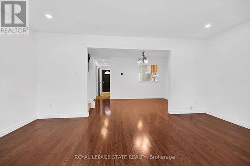 230 San Francisco Avenue, Hamilton (Dundas), ON - Indoor Photo Showing Other Room