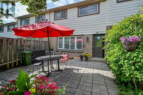 230 San Francisco Avenue, Hamilton (Dundas), ON - Outdoor With Exterior