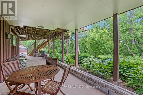 50 Melrose Drive, Niagara-On-The-Lake, ON - Outdoor With Deck Patio Veranda With Exterior