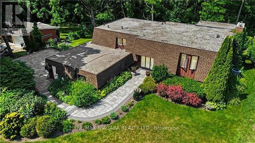 50 Melrose Drive, Niagara-On-The-Lake, ON - Outdoor With Deck Patio Veranda