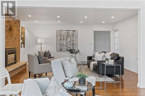 50 Melrose Drive, Niagara-On-The-Lake, ON - Indoor Photo Showing Living Room With Fireplace