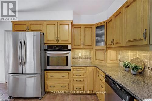 50 Melrose Drive, Niagara-On-The-Lake, ON - Indoor Photo Showing Kitchen