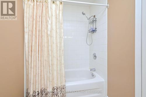 3 Wilson Crescent, Southgate, ON - Indoor Photo Showing Bathroom