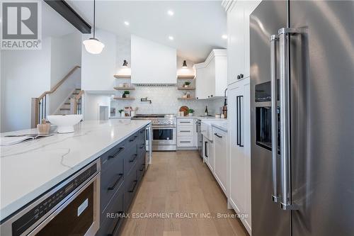 3111 Cemetery Road, Hamilton (Binbrook), ON - Indoor Photo Showing Kitchen With Stainless Steel Kitchen With Upgraded Kitchen