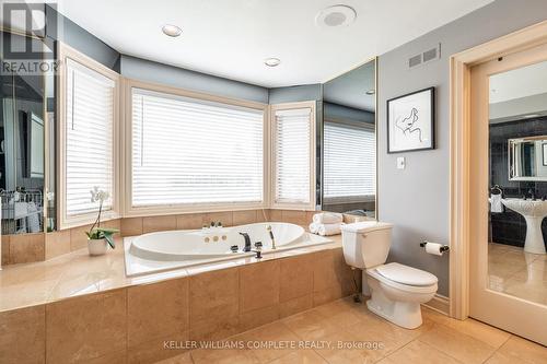 7775 St Augustine Crescent, Niagara Falls (Mt. Carmel), ON - Indoor Photo Showing Bathroom