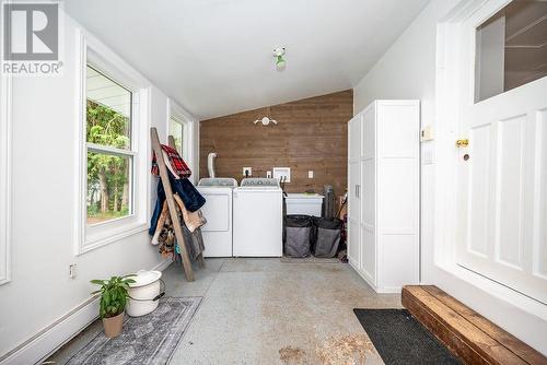 32597 Highway 17 Highway, Deep River, ON - Indoor Photo Showing Laundry Room