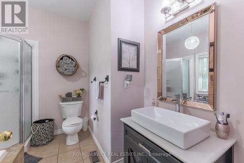 4549 Rice Lake Drive S, Hamilton Township, ON - Indoor Photo Showing Bathroom