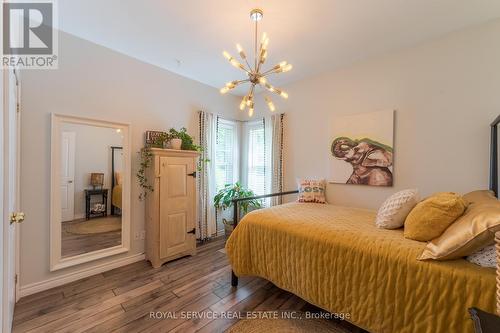 4549 Rice Lake Drive S, Hamilton Township, ON - Indoor Photo Showing Bedroom