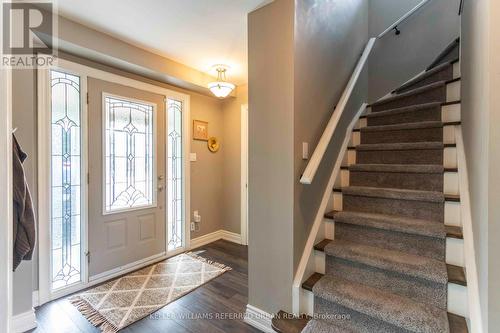 406 Lupin Drive, Whitby (Downtown Whitby), ON - Indoor Photo Showing Other Room