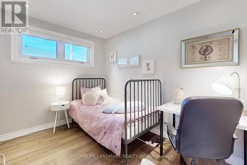 243 Taylor Mills Drive S, Richmond Hill, ON - Indoor Photo Showing Bedroom