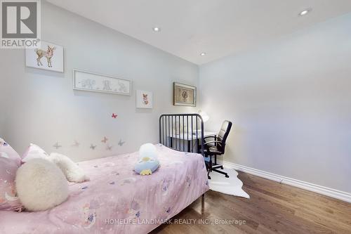 243 Taylor Mills Drive S, Richmond Hill, ON - Indoor Photo Showing Bedroom