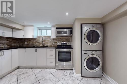 243 Taylor Mills Drive S, Richmond Hill, ON - Indoor Photo Showing Laundry Room