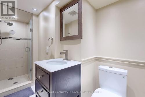 243 Taylor Mills Drive S, Richmond Hill, ON - Indoor Photo Showing Bathroom