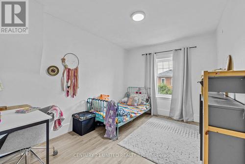 572 Rogers Street, Peterborough (Ashburnham), ON - Indoor Photo Showing Bedroom