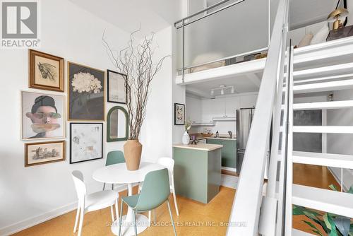 212 - 160 Baldwin Street, Toronto (Kensington-Chinatown), ON - Indoor Photo Showing Dining Room