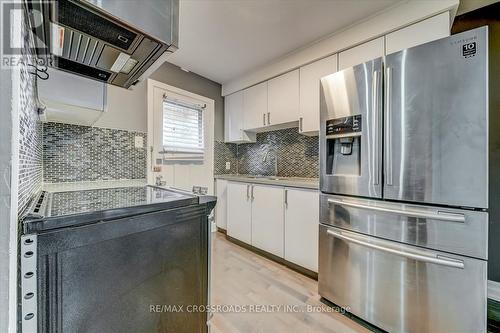 19 - 1185 Warden Avenue, Toronto (Wexford-Maryvale), ON - Indoor Photo Showing Kitchen