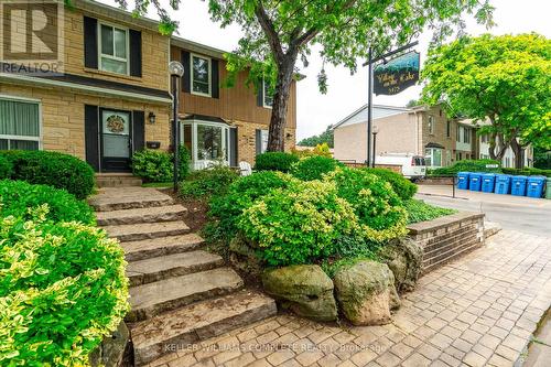 106 - 5475 Lakeshore Road, Burlington (Appleby), ON - Outdoor