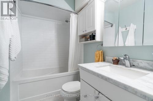 106 - 5475 Lakeshore Road, Burlington (Appleby), ON - Indoor Photo Showing Bathroom