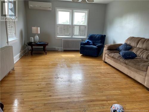 328 Main Street, Blacks Harbour, NB - Indoor Photo Showing Living Room