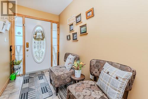 160 Hill Street, Gravenhurst, ON - Indoor Photo Showing Other Room