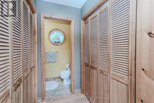 160 Hill Street, Gravenhurst, ON - Indoor Photo Showing Bathroom