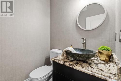 636 Beechdale Terrace, Saskatoon, SK - Indoor Photo Showing Bathroom