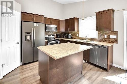 1123 Werschner Crescent, Saskatoon, SK - Indoor Photo Showing Kitchen With Stainless Steel Kitchen