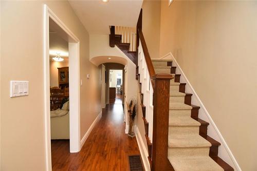 207 East 24Th Street, Hamilton, ON - Indoor Photo Showing Other Room