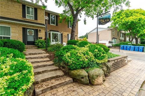 5475 Lakeshore Road|Unit #106, Burlington, ON - Outdoor