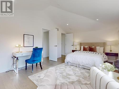 10B Chauncey Avenue, Toronto (Islington-City Centre West), ON - Indoor Photo Showing Bedroom