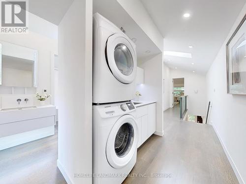 10B Chauncey Avenue, Toronto (Islington-City Centre West), ON - Indoor Photo Showing Laundry Room