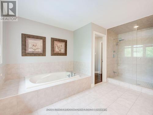 22 Oceans Pond Court, Caledon (Caledon East), ON - Indoor Photo Showing Bathroom