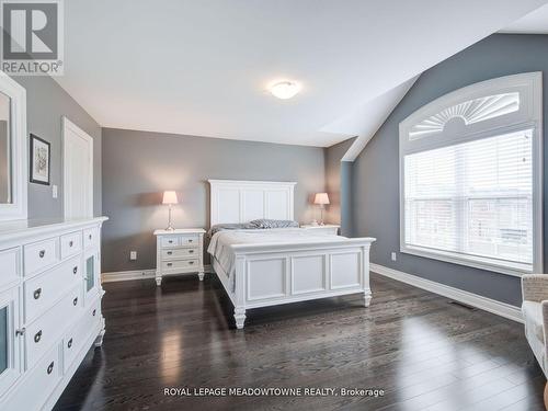 22 Oceans Pond Court, Caledon (Caledon East), ON - Indoor Photo Showing Bedroom