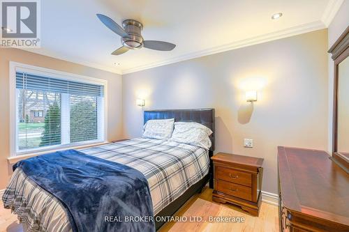 230 Mcgill Street, Mississauga, ON - Indoor Photo Showing Bedroom