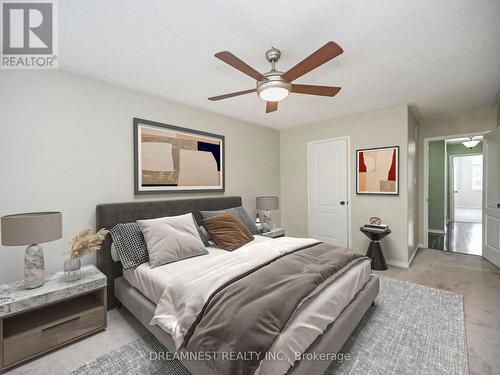 928 Golden Farmer Way, Mississauga (Meadowvale Village), ON - Indoor Photo Showing Bedroom