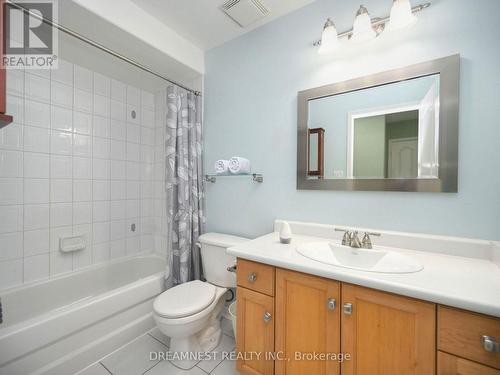 928 Golden Farmer Way, Mississauga (Meadowvale Village), ON - Indoor Photo Showing Bathroom