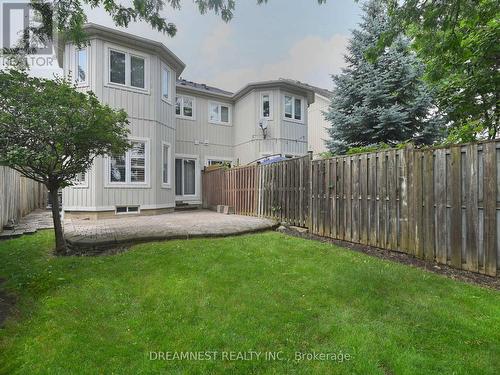 928 Golden Farmer Way, Mississauga (Meadowvale Village), ON - Outdoor