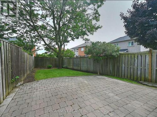 928 Golden Farmer Way, Mississauga (Meadowvale Village), ON - Outdoor With Backyard