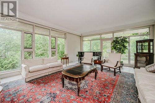 3 Edgehill Road, Toronto (Edenbridge-Humber Valley), ON - Indoor Photo Showing Living Room