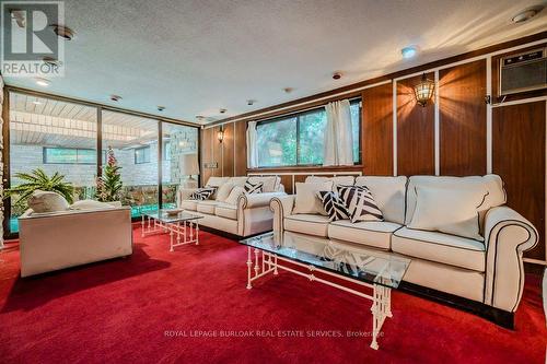 3 Edgehill Road, Toronto (Edenbridge-Humber Valley), ON - Indoor Photo Showing Living Room