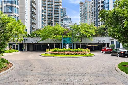 318 - 2095 Lake Shore Boulevard W, Toronto (Mimico), ON - Outdoor With Balcony With Facade