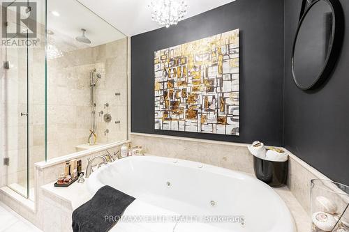 318 - 2095 Lake Shore Boulevard W, Toronto (Mimico), ON - Indoor Photo Showing Bathroom