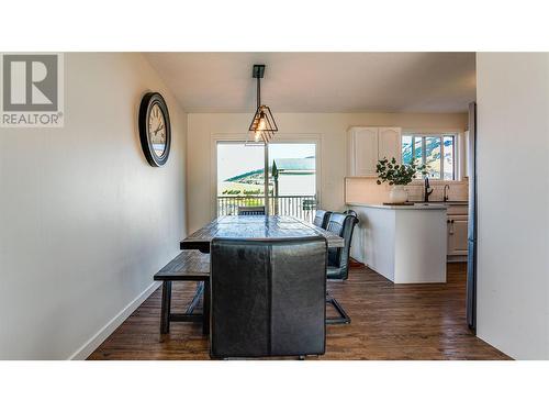 8935 Kalamalka Road, Coldstream, BC - Indoor Photo Showing Dining Room