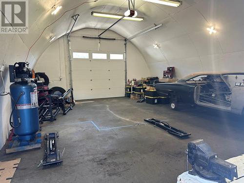 8935 Kalamalka Road, Coldstream, BC - Indoor Photo Showing Garage